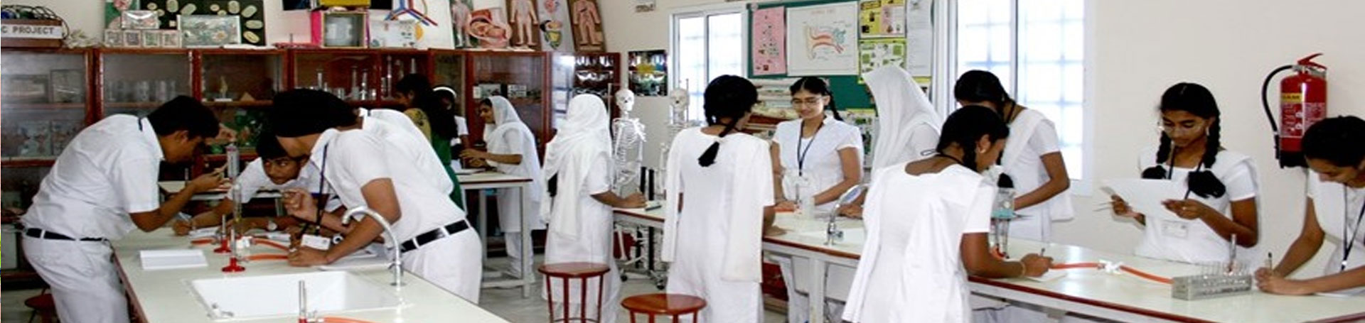 R P PG College